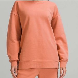 Lululemon perfectly oversized crew